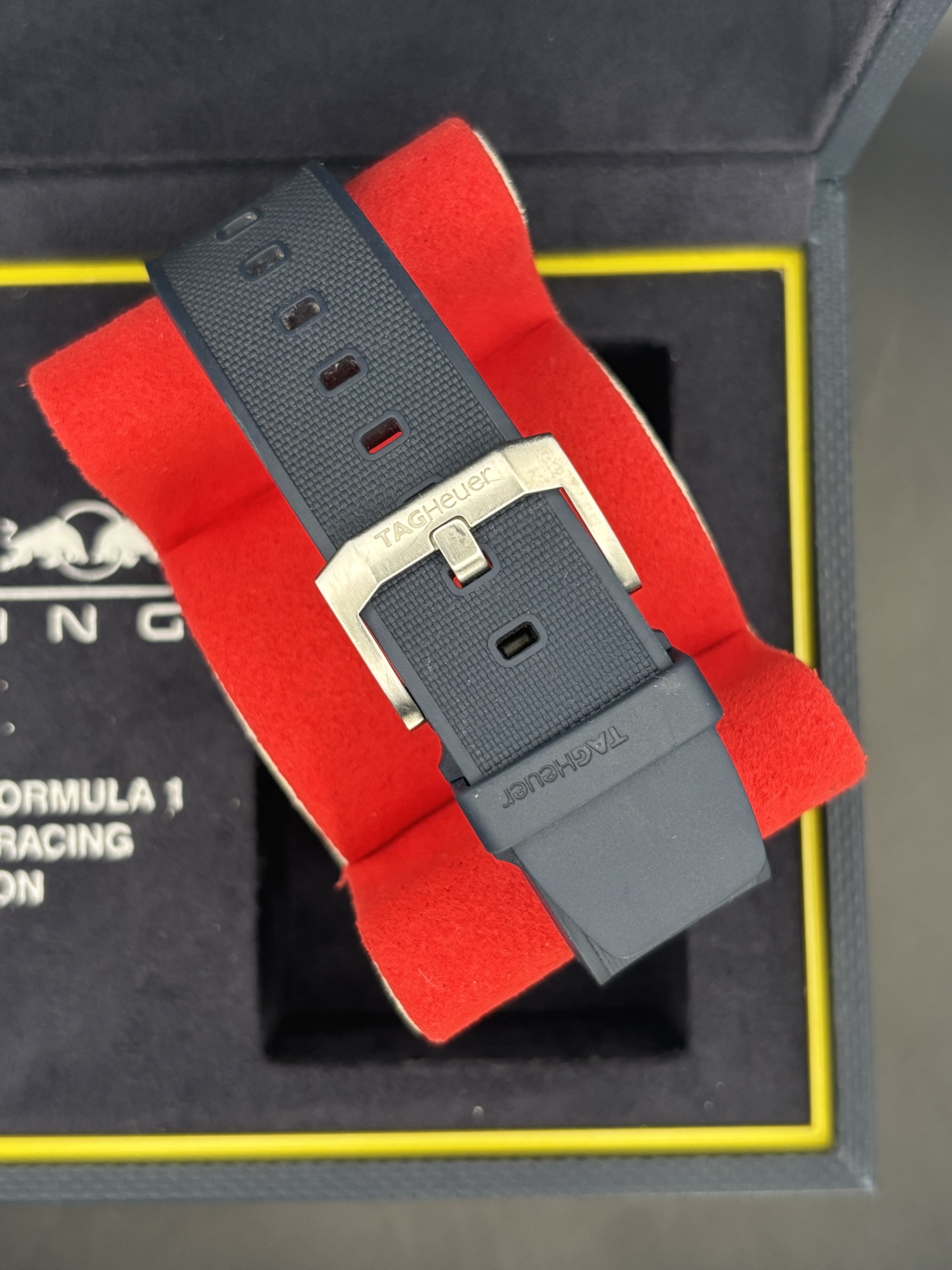 Tag Heuer Formula 1 “Red Bull Racing” CAZ101AL.FT8052 - Image 7