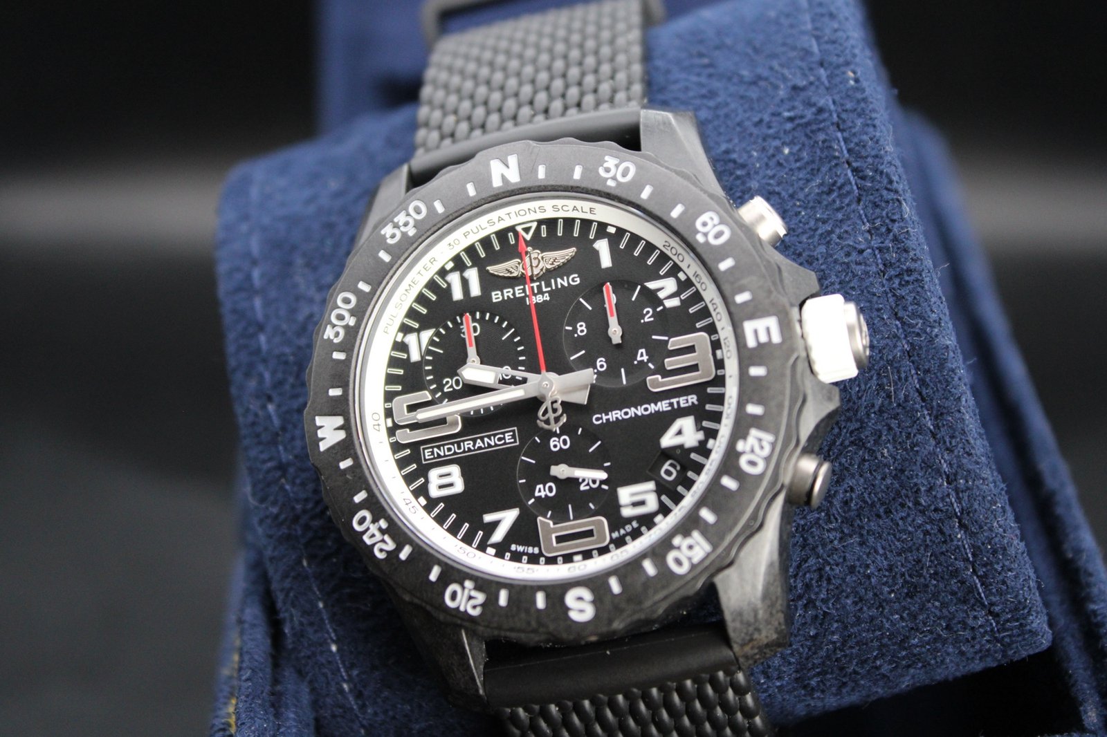 Breitling Pro Endurance X82310 - Image 6