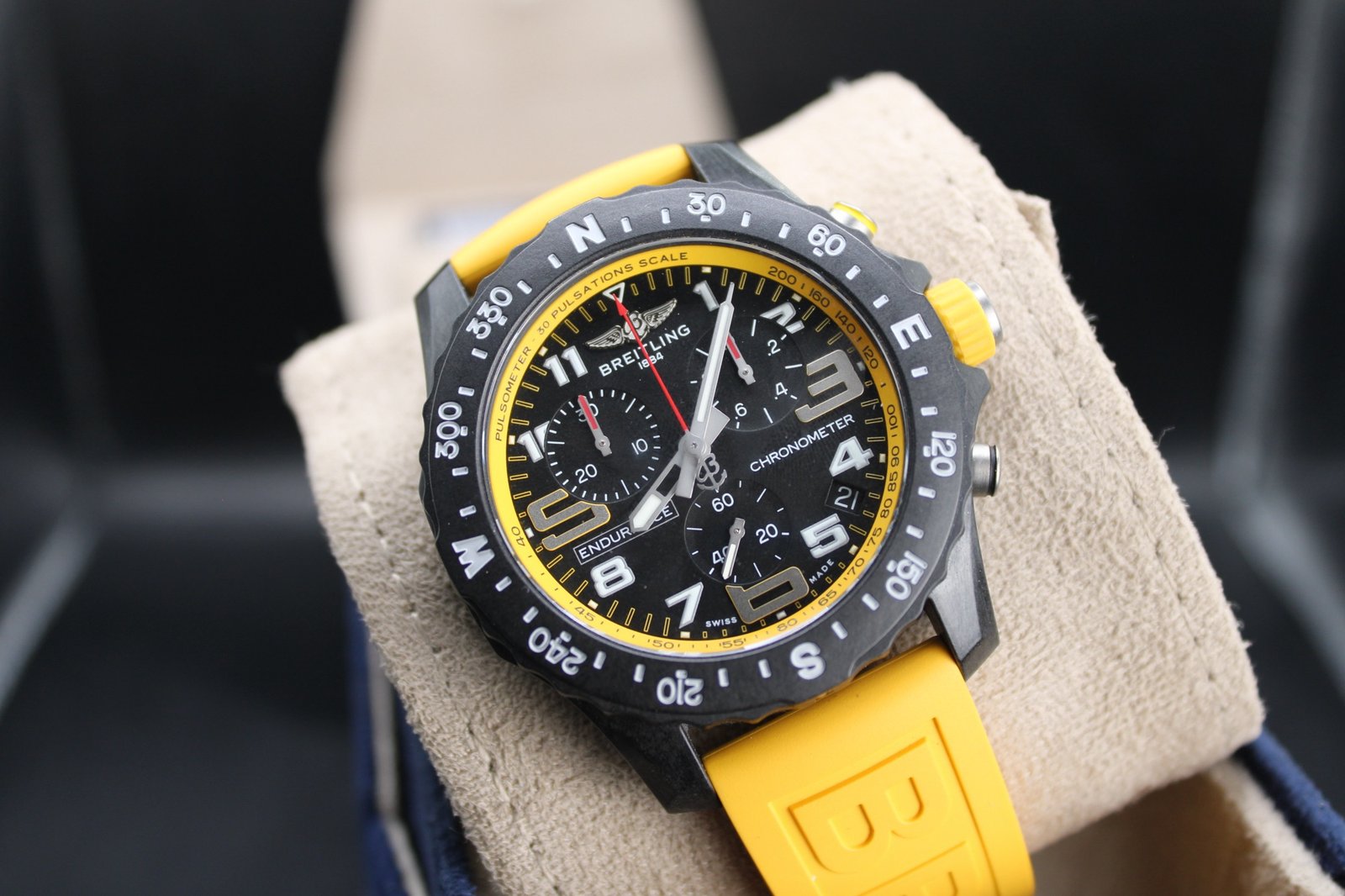 Breitling Pro Endurance X82310 – 2022 Model - Image 3