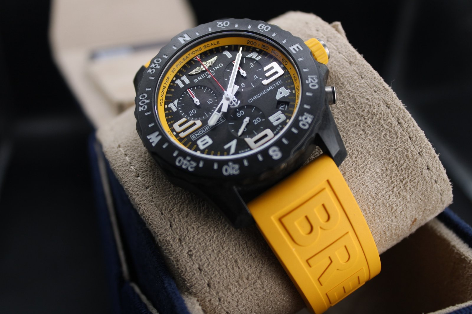 Breitling Pro Endurance X82310 – 2022 Model - Image 5