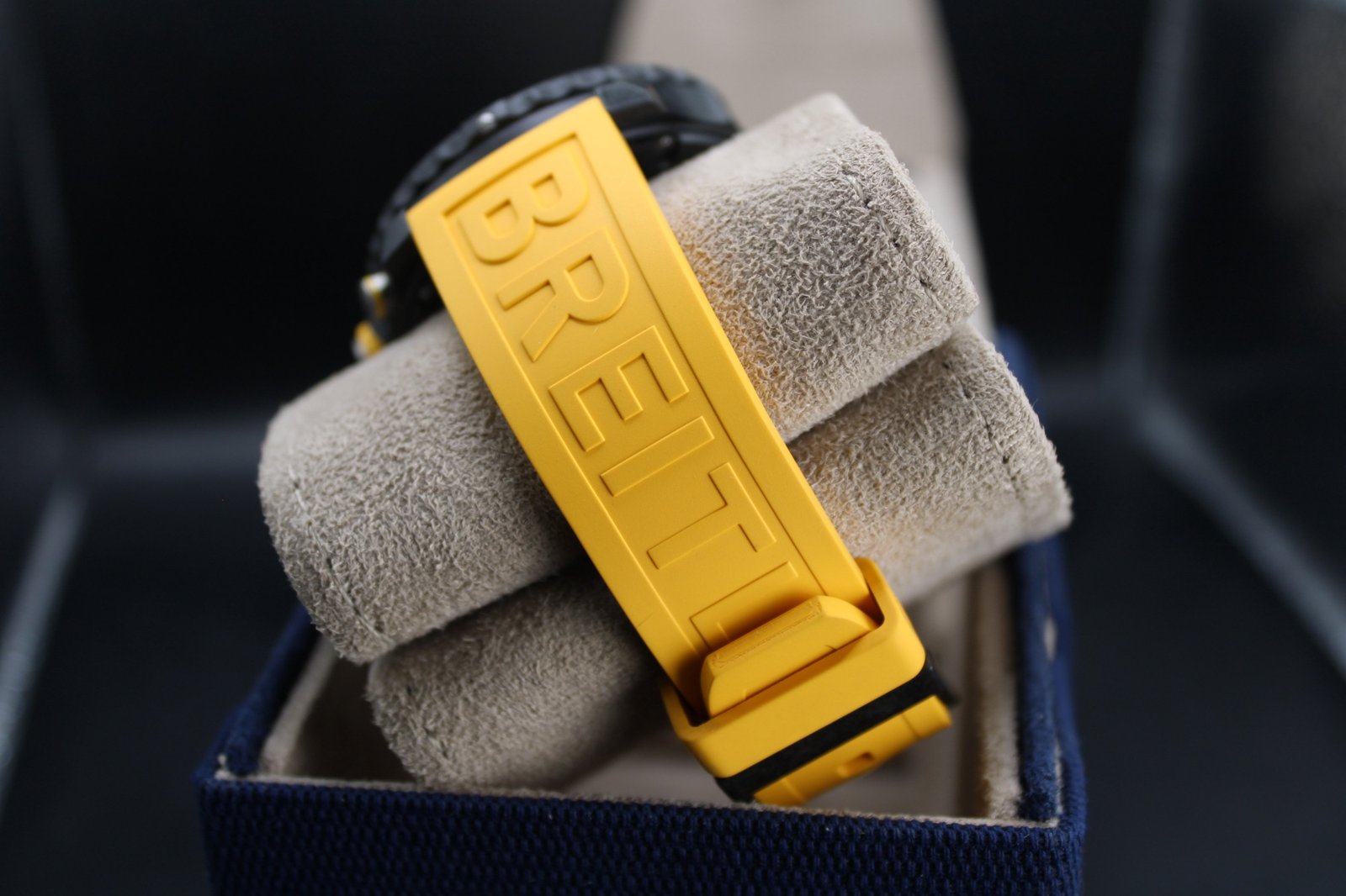Breitling Pro Endurance X82310 – 2022 Model - Image 7