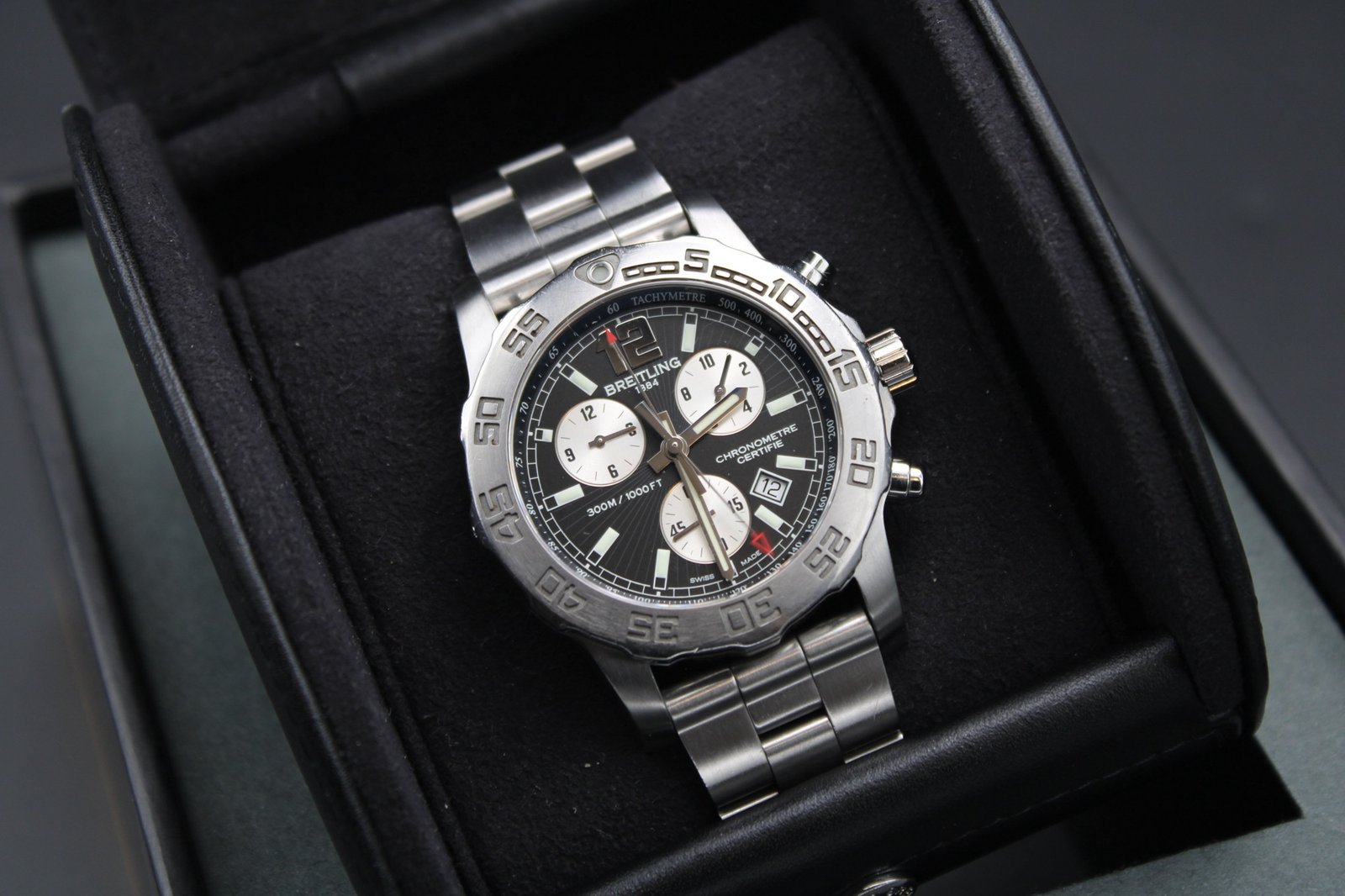 Breitling Colt Chronograph – Ref. A73387 – 2013 Model – 43mm Men's Watch - Image 4