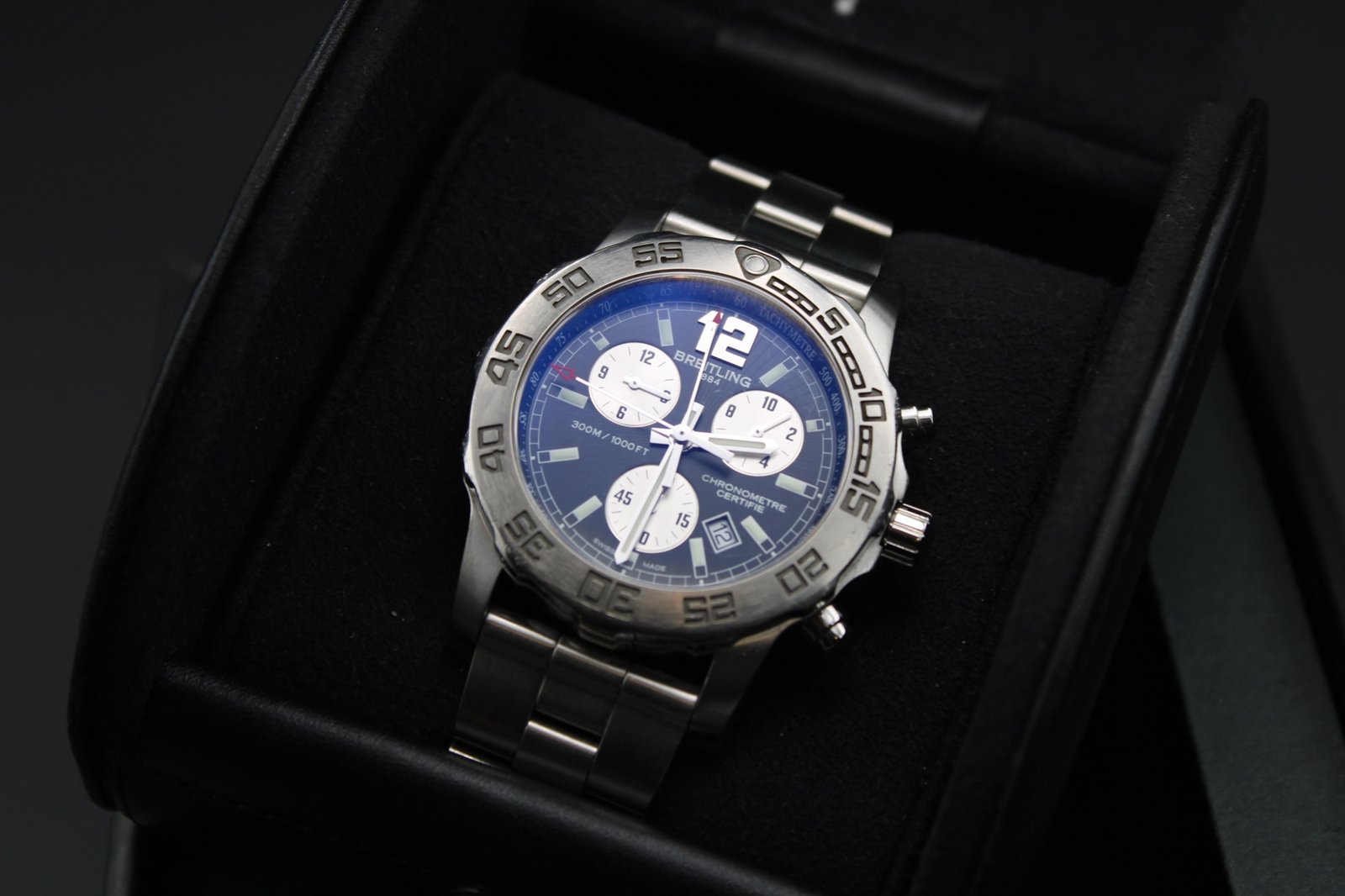 Breitling Colt Chronograph – Ref. A73387 – 2013 Model – 43mm Men's Watch - Image 5
