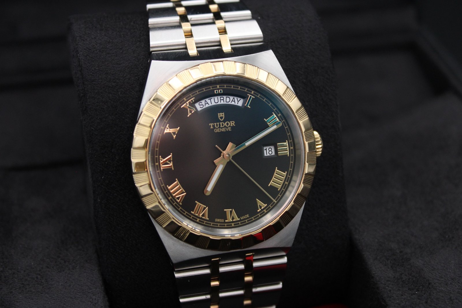 Tudor Black Bay Chronograph – Ref. M28603-0003 – 2021 Model – 41mm Men's Watch - Image 3