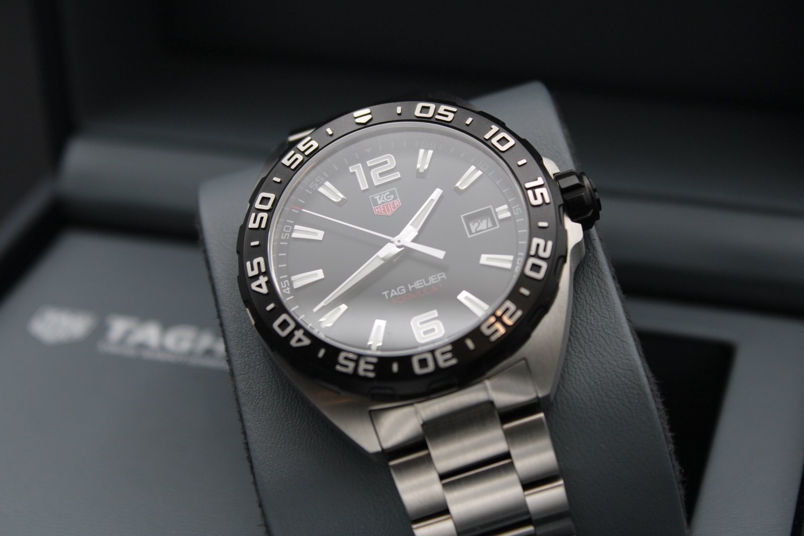 TAG Heuer Formula 1 WAZ1110 – 2022 Model – 41mm Men's Quartz Watch - Image 5