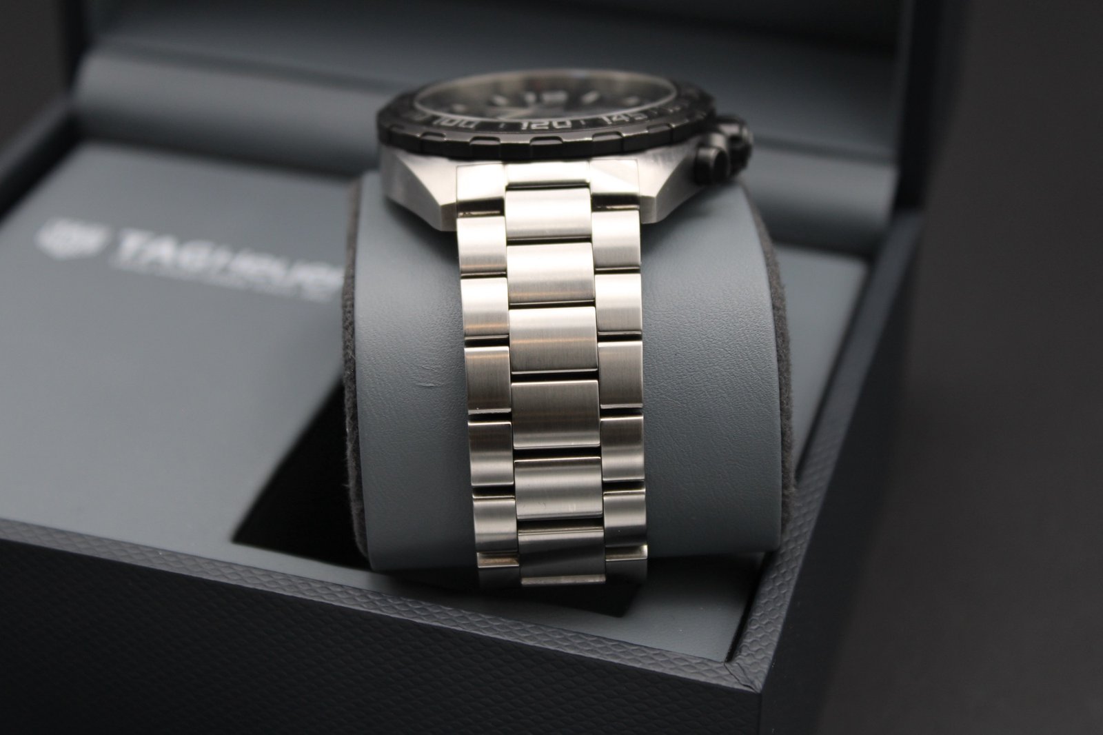 TAG Heuer Formula 1 – Ref. CAZ1010 – 43mm Men's Chronograph - Image 6